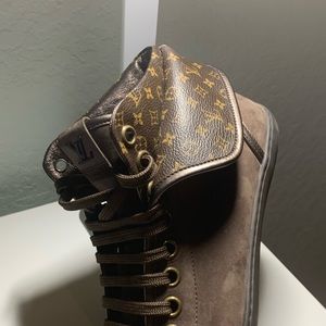 Authentic LV Boots